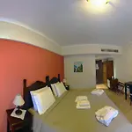 Melegos Hotel 3*