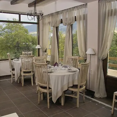 Melegos Otel 3*